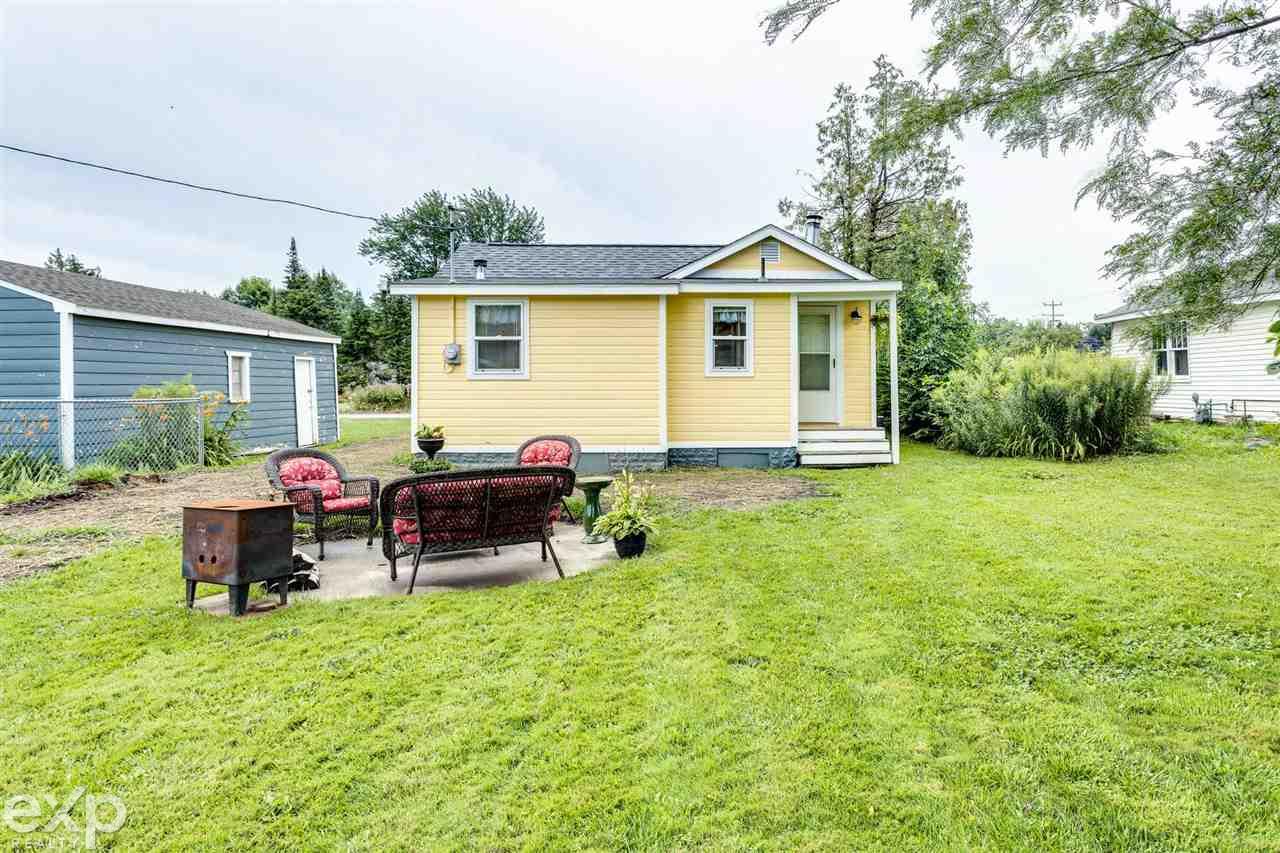 7269 Cedar Road Lexington, MI 48450 - Photo 4 of 21