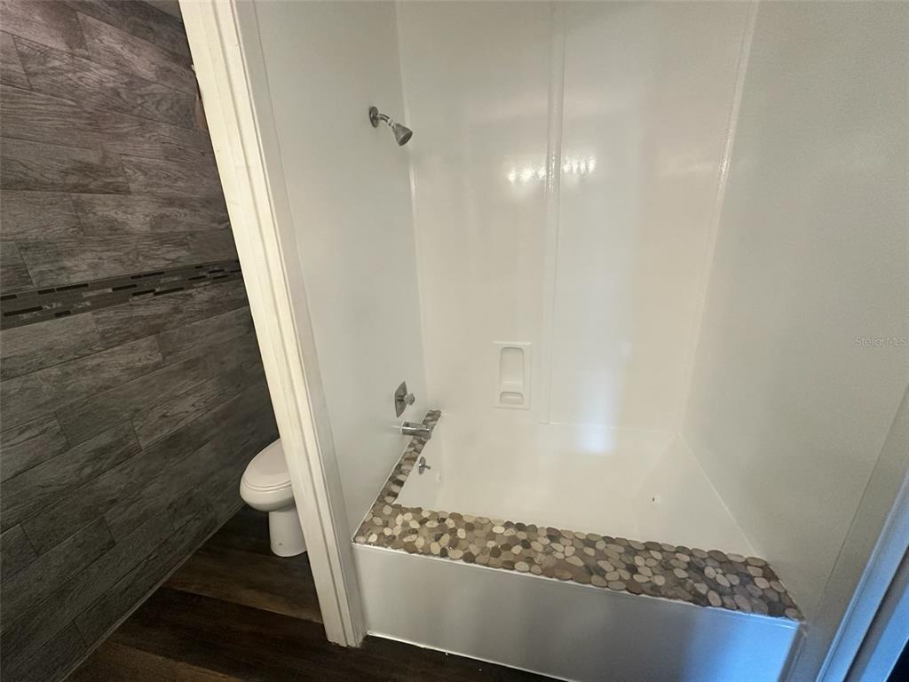 4216 Lake Underhill Road Orlando, FL 32803 - Photo 17 of 33