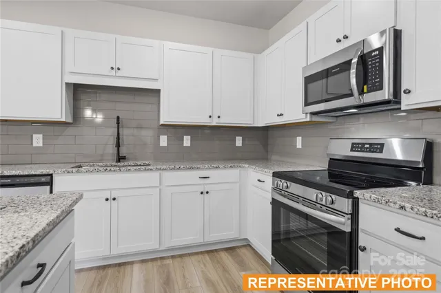 $324,460 | 6021 Jasmine Br Road, Charlotte, NC 28216