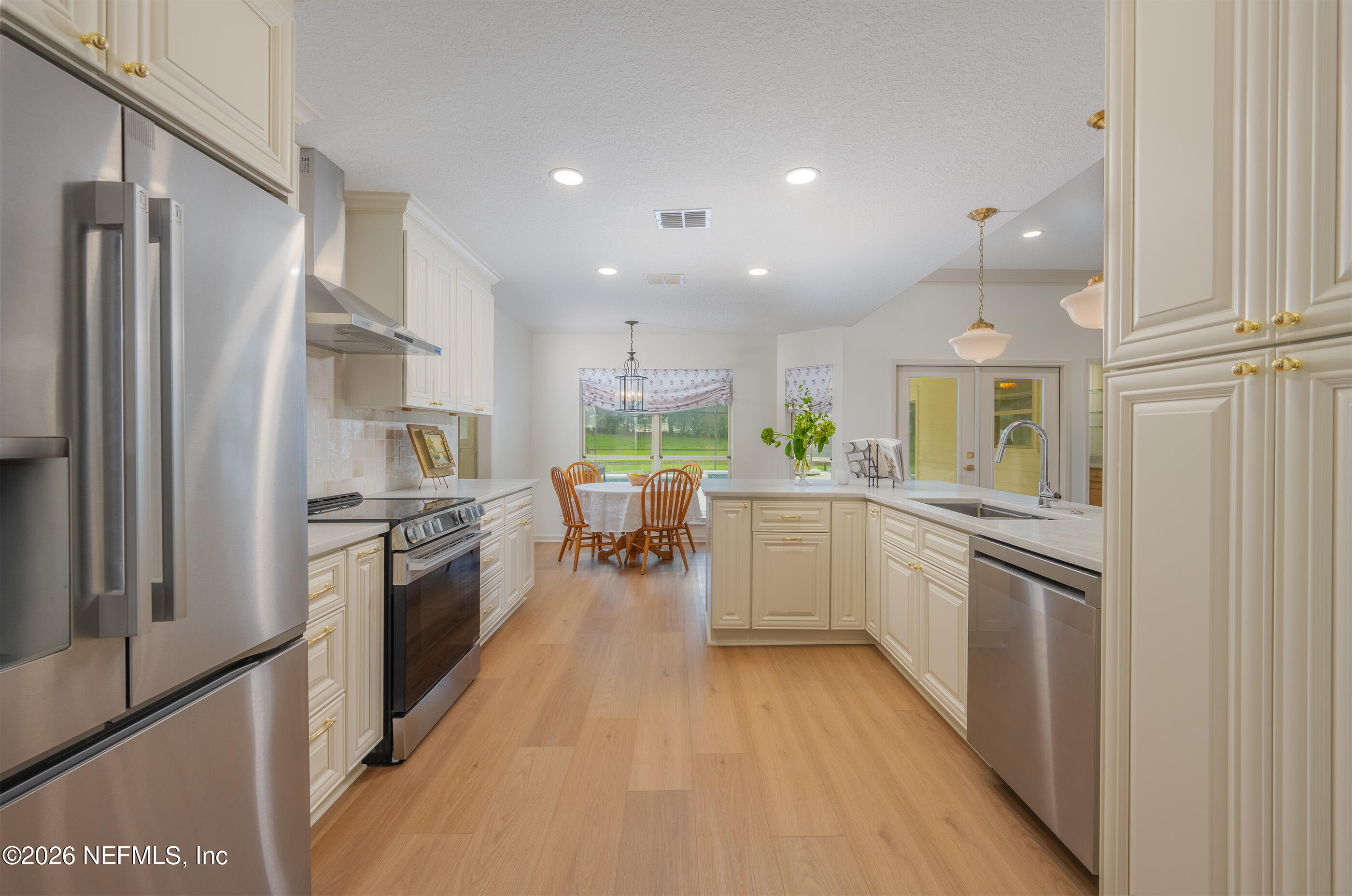 1573 Chain Fern Way Fleming Island, FL 32003 - Photo 13 of 57 13Kitchen3