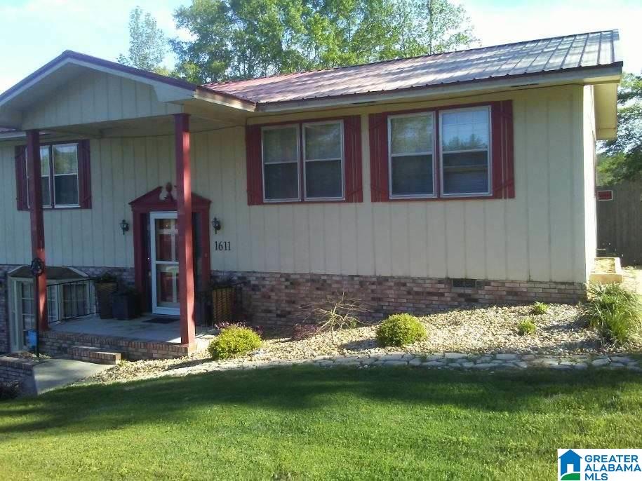 1611 Nelson Road Weaver, AL 36277 - Photo 8 of 50