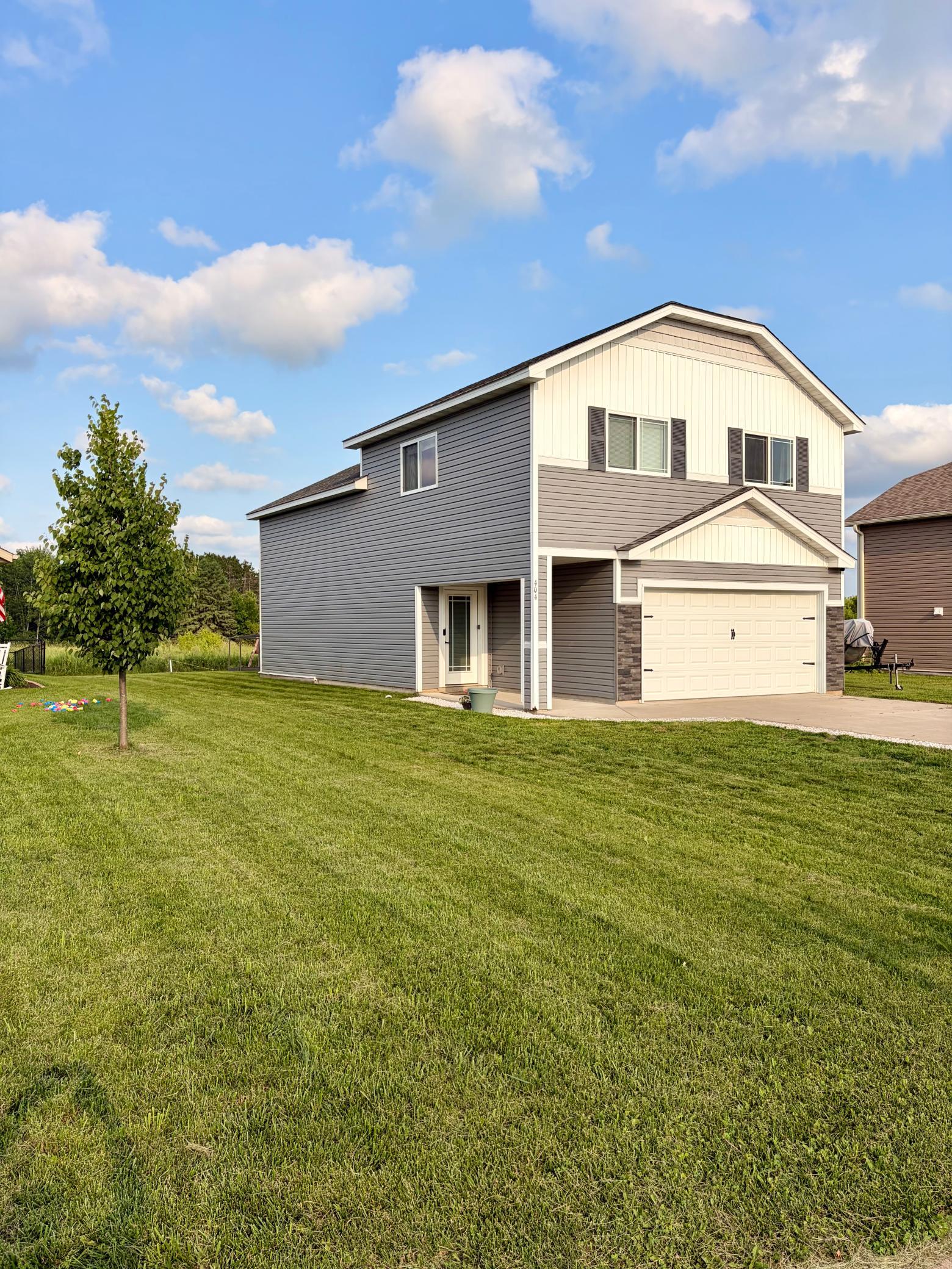 404 Cardinal Street Mora, MN 55051 - Photo 3 of 22