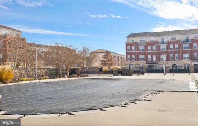 $2,775 | 22705 Settlers Trail Terrace, Brambleton, VA 20148