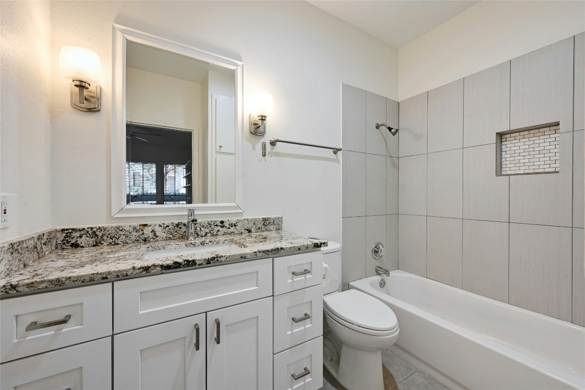 2529 Rio Grande Street, Unit 35 Austin, TX 78705 - Photo 14 of 21