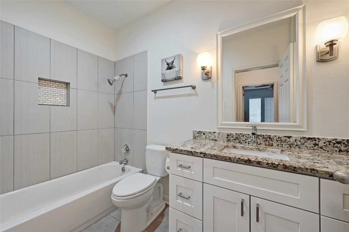 2529 Rio Grande Street, Unit 35 Austin, TX 78705 - Photo 18 of 21