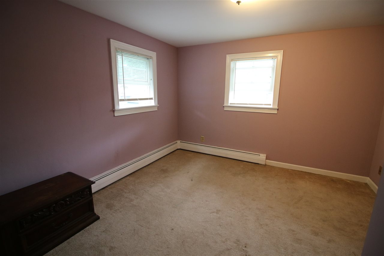 6 Strafford Road Dover, NH 03820 - Photo 14 of 23