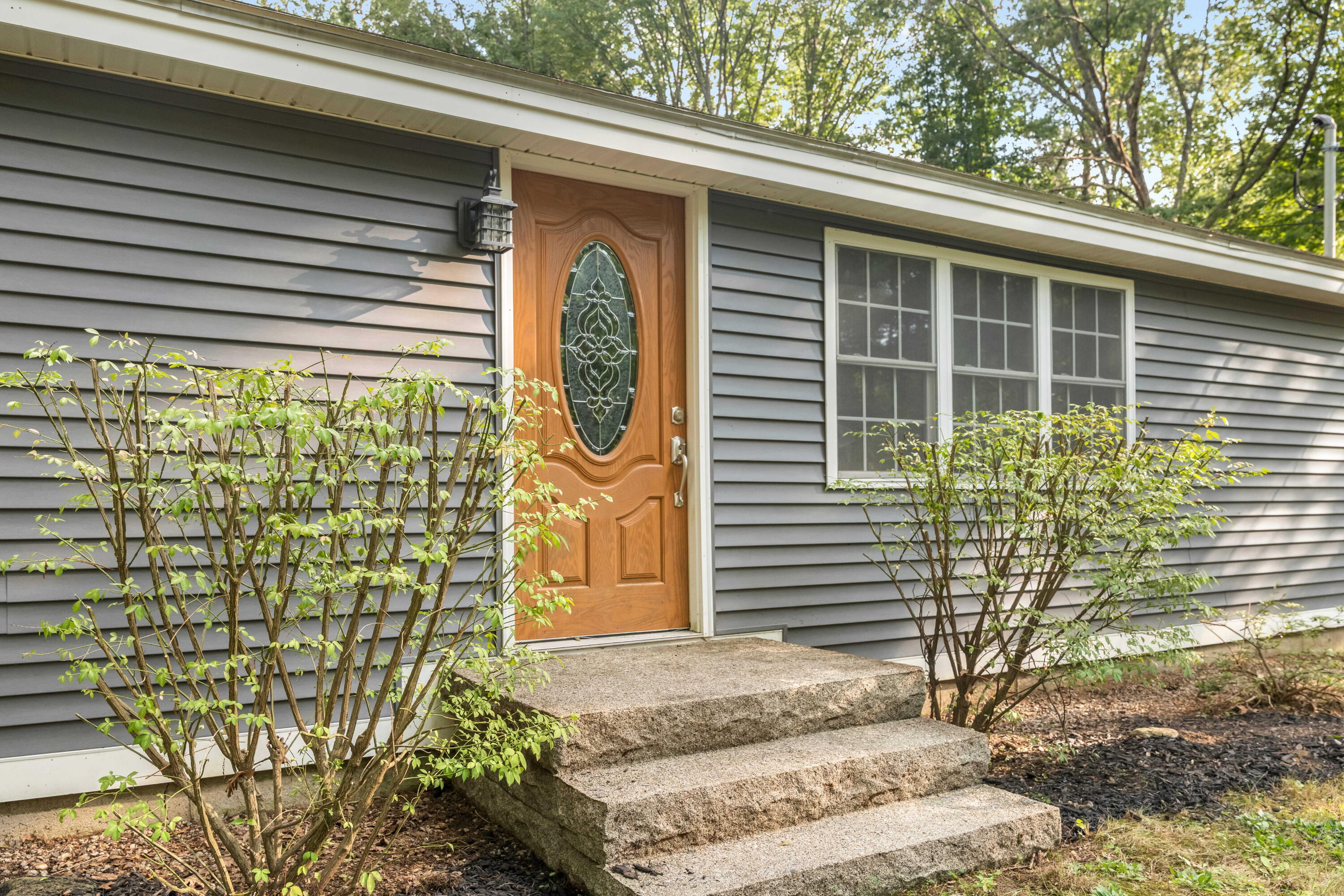 20 Quarry Road North Berwick, ME 03906 - Photo 2 of 30 DSC01867