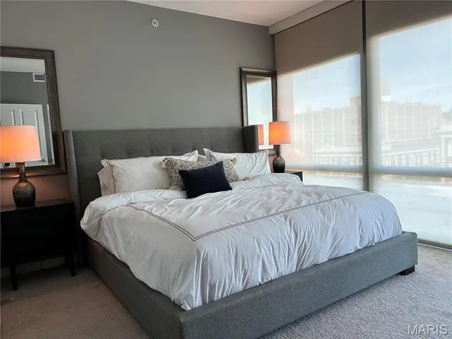 $649,000 | 4909 Laclede Avenue, Unit 804, St. Louis, MO 63108