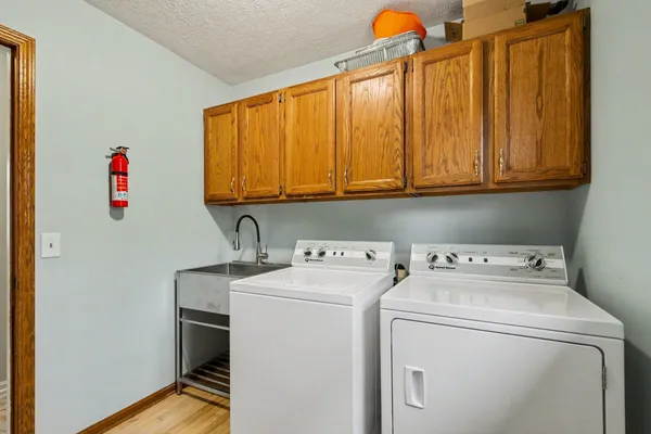 $549,900 | 1330 Meadowgreen Court Southeast, Caledonia, MI 49316