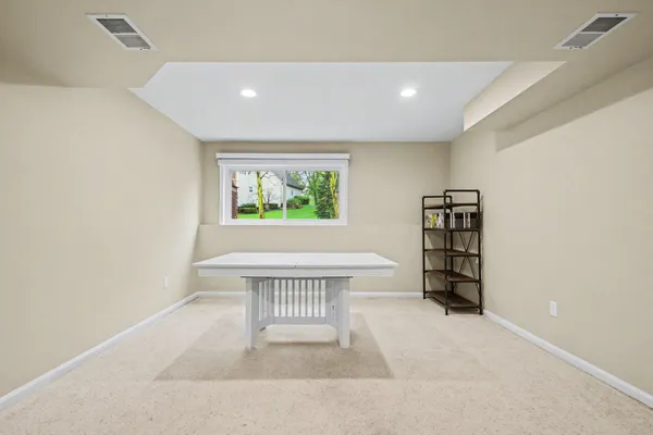 $549,900 | 1330 Meadowgreen Court Southeast, Caledonia, MI 49316