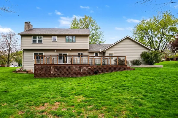$549,900 | 1330 Meadowgreen Court Southeast, Caledonia, MI 49316