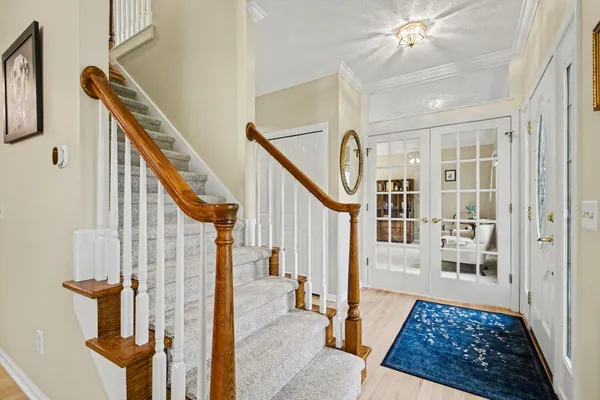 $549,900 | 1330 Meadowgreen Court Southeast, Caledonia, MI 49316