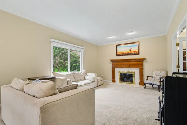 $549,900 | 1330 Meadowgreen Court Southeast, Caledonia, MI 49316