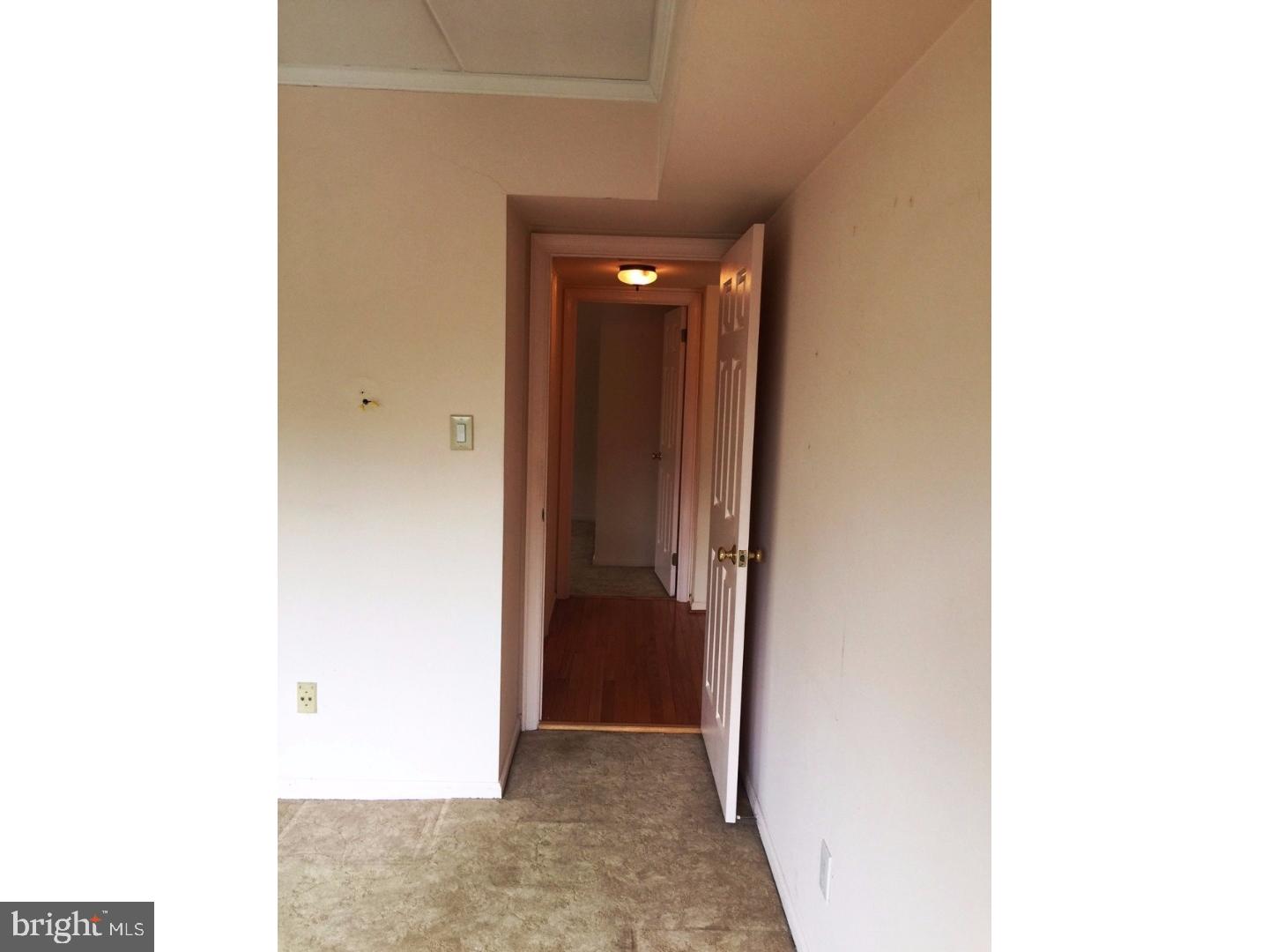 273 East Village Road Holland, PA 18966 - Photo 15 of 23