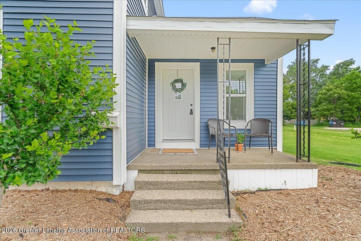 903 East State Street St. Johns, MI 48879 - Photo 5 of 38 17-Media Jett - 43