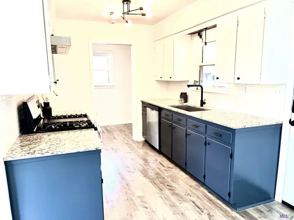 $269,900 | 240 Orangewood Drive, Lafayette, LA 70503