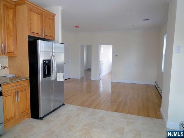 1576 Anderson Avenue, Unit 2 Fort Lee, NJ 07024 - Photo 3 of 10