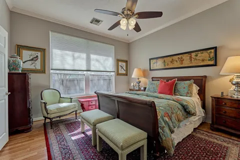 $375,000 | 59 West Bellmeade Place, The Woodlands, TX 77382