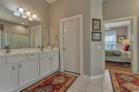 $375,000 | 59 West Bellmeade Place, The Woodlands, TX 77382