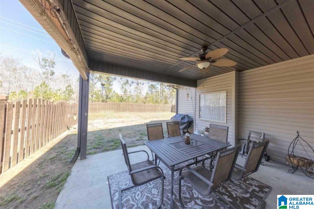 151 Lorrin Lane Sterrett, AL 35147 - Photo 4 of 15