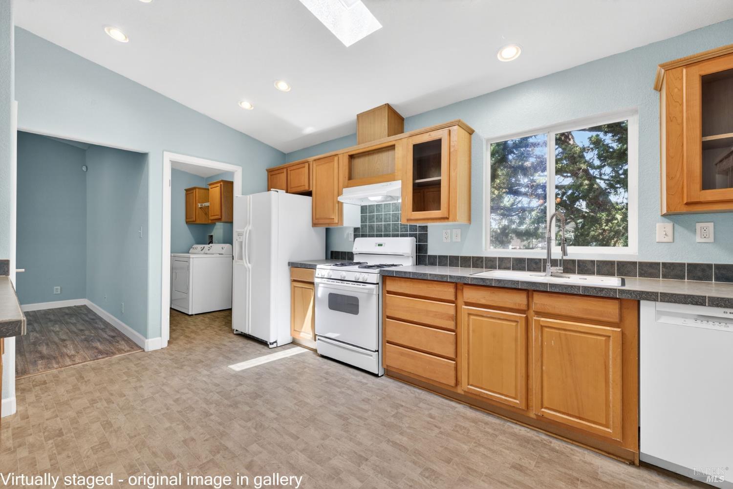 64 Acacia Court Rohnert Park, CA 94928 - Photo 28 of 43