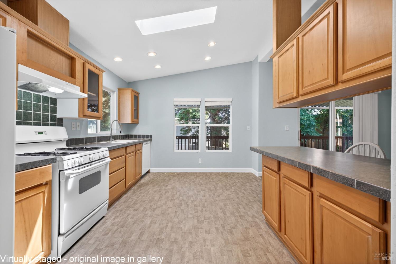 64 Acacia Court Rohnert Park, CA 94928 - Photo 29 of 43