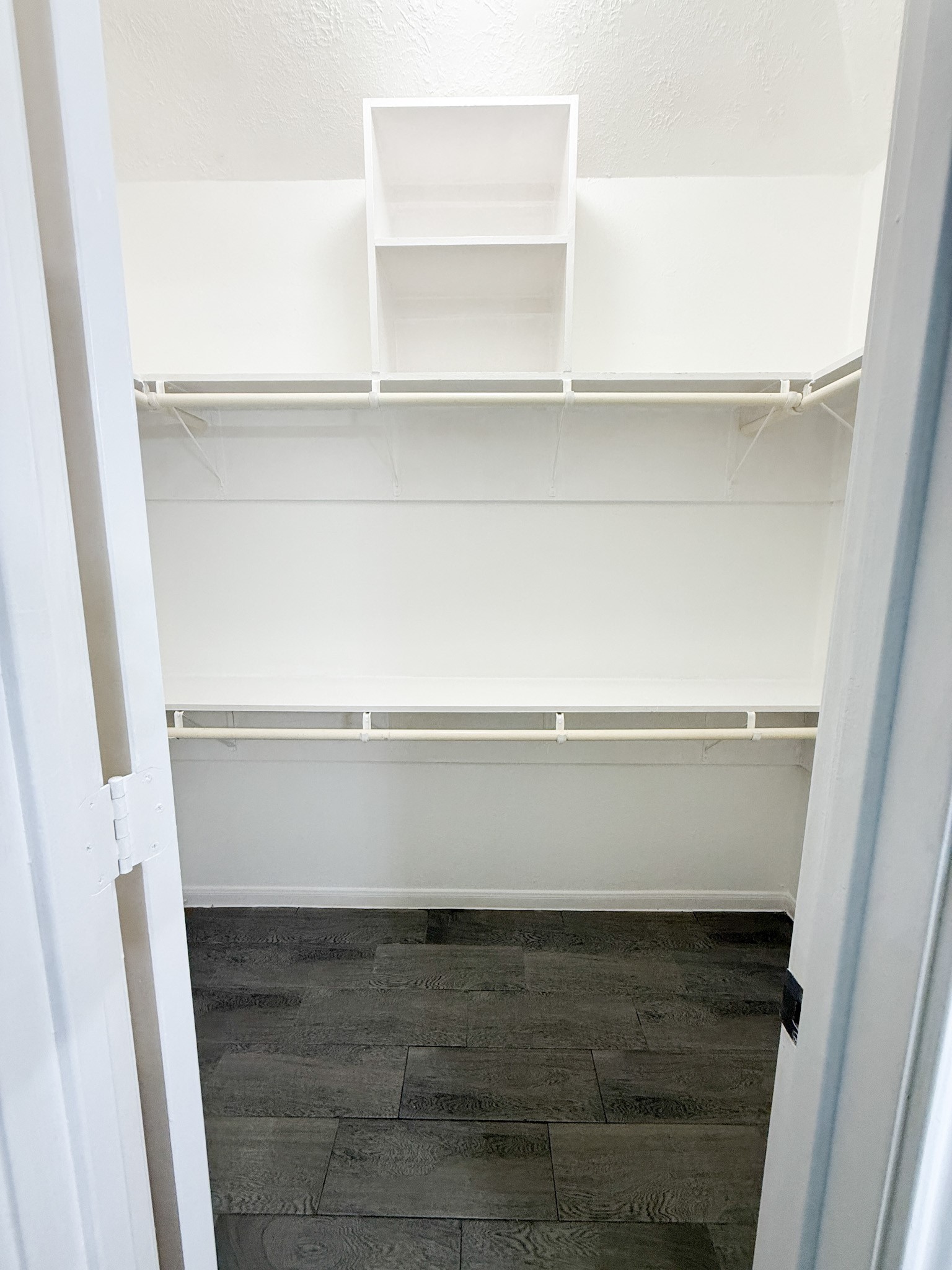 3348 Reeves Street Houston, TX 77004 - Photo 6 of 14 a close view of closet