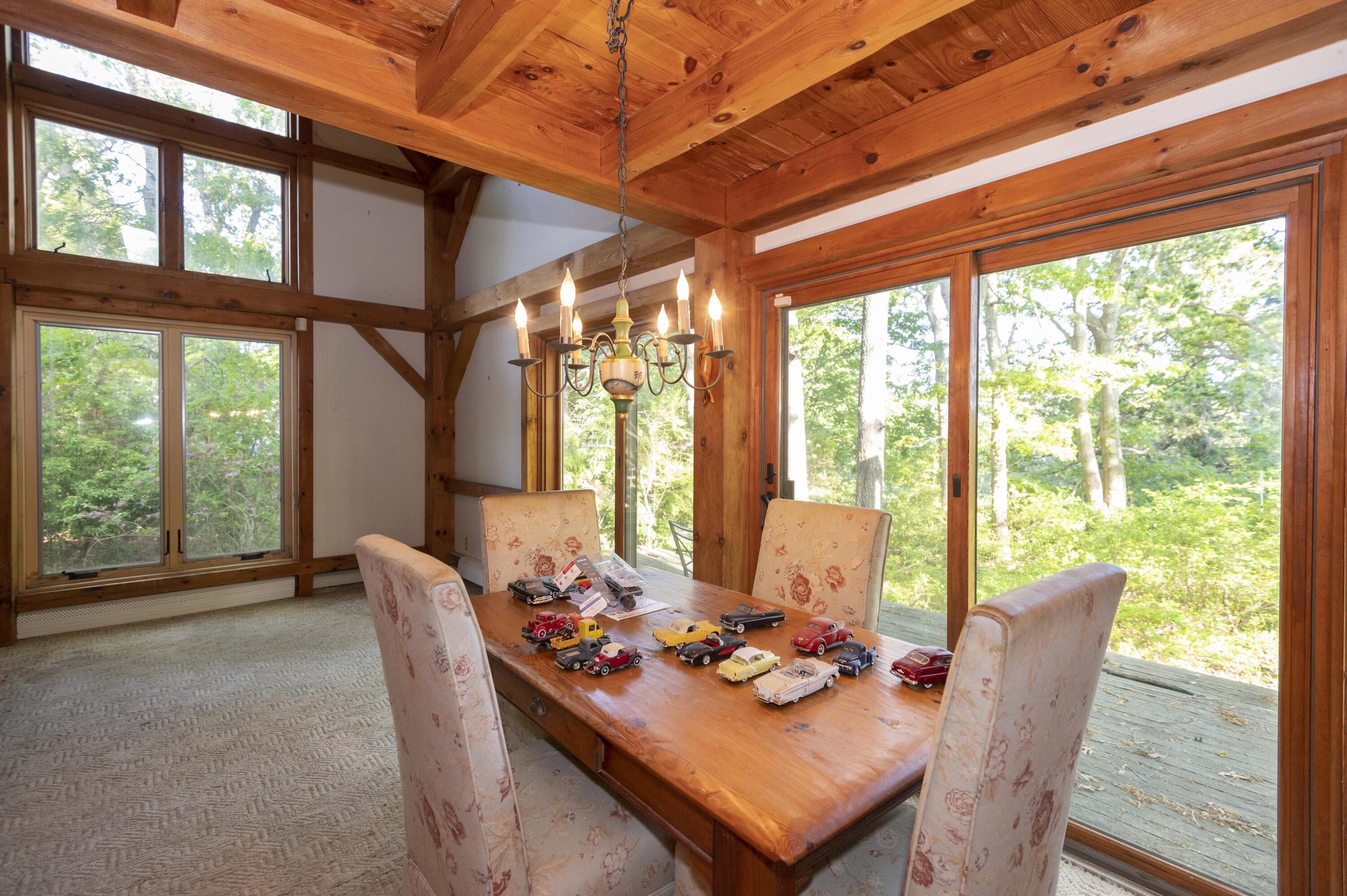 73 Suomi Road Hyannis, MA 02601 - Photo 7 of 20 Dining Area