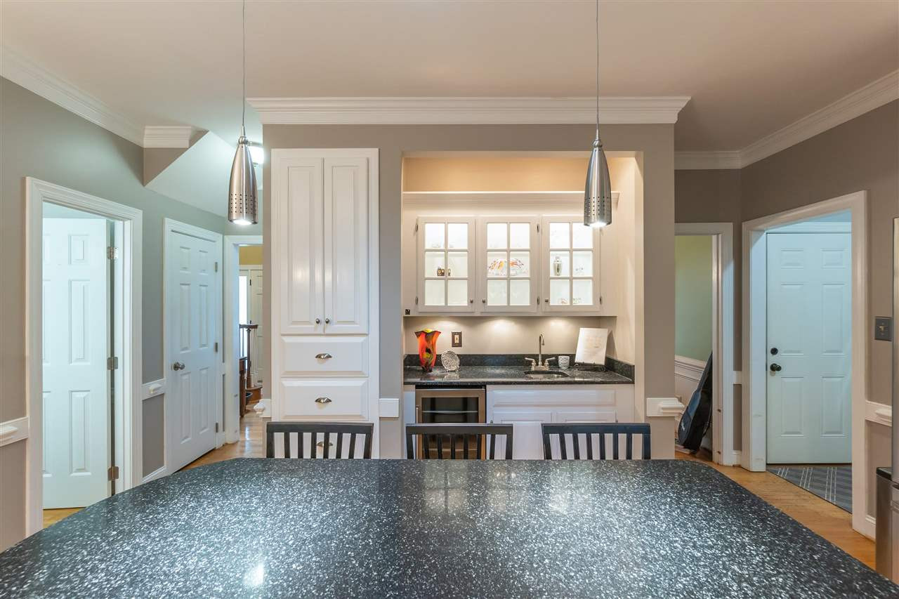Wet Bar in Kitchen