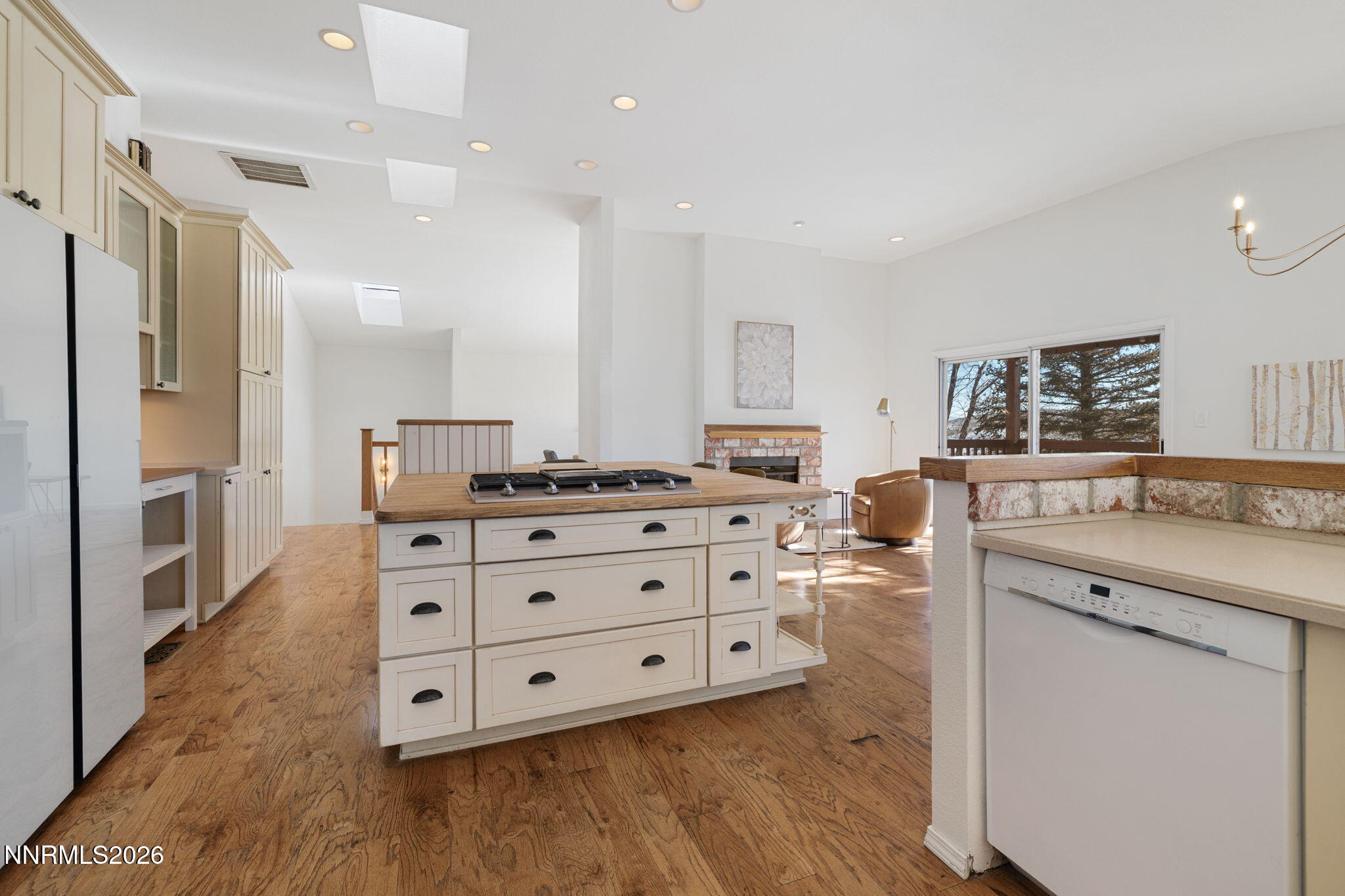 1062 Buck Mountain Road Reno, NV 89506 - Photo 12 of 36 19-web-or-mls-1062 Buck Mountain -20