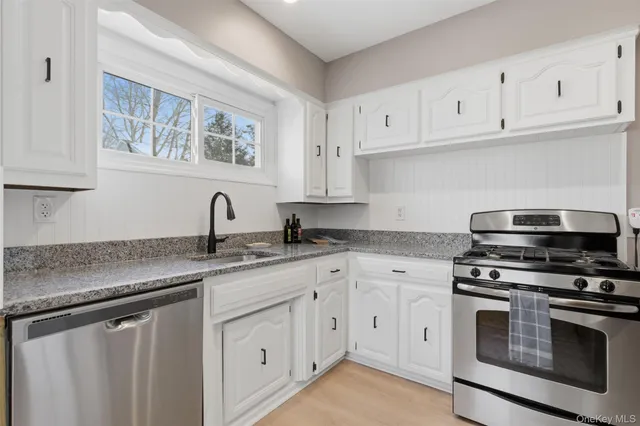 $799,900 | 93 Smith Avenue, White Plains, NY 10605