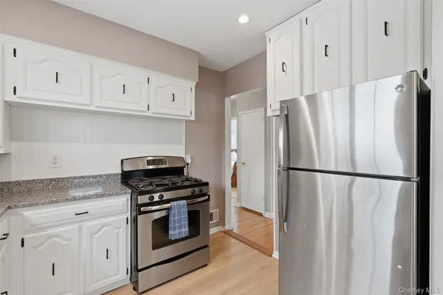 $799,900 | 93 Smith Avenue, White Plains, NY 10605