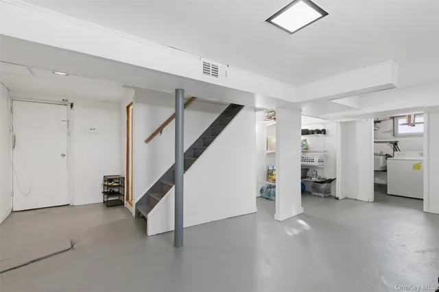 $799,900 | 93 Smith Avenue, White Plains, NY 10605