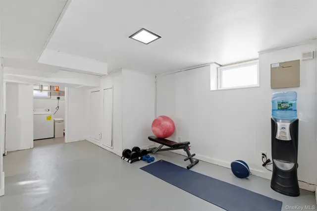 $799,900 | 93 Smith Avenue, White Plains, NY 10605