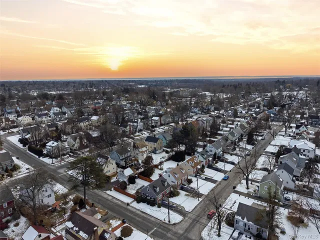 $799,900 | 93 Smith Avenue, White Plains, NY 10605