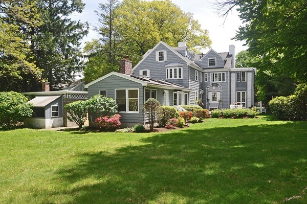 15 Spafford Road Milton, MA 02186 - Photo 2 of 24 Gallery Image 2