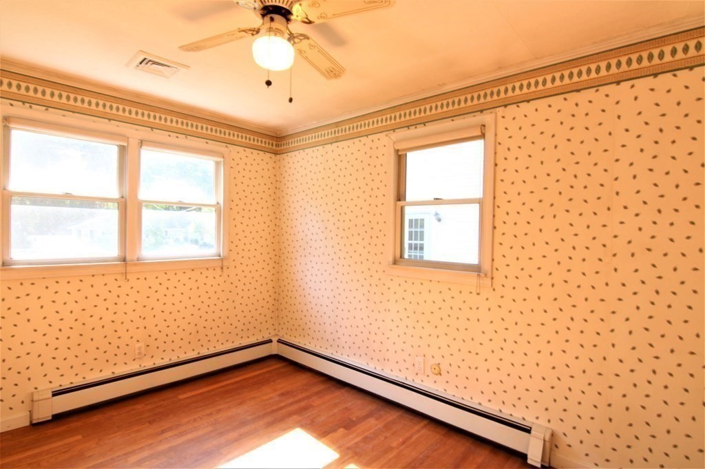 29 South Shore Road Holbrook, MA 02343 - Photo 14 of 23