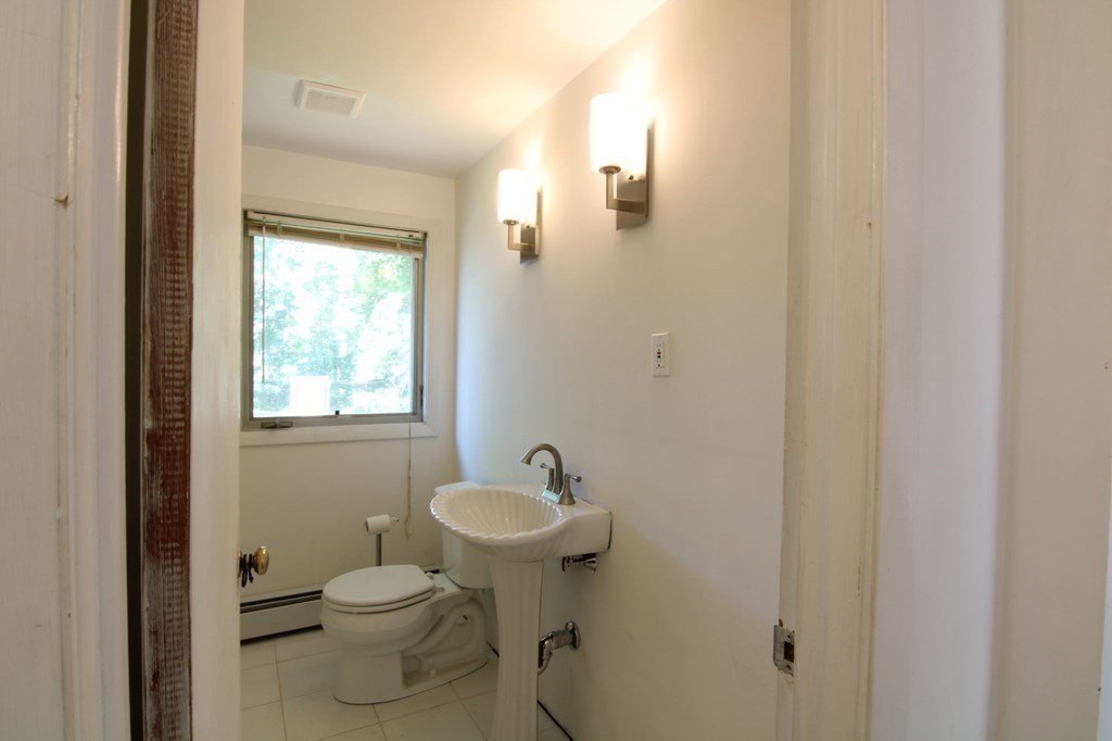 29 South Shore Road Holbrook, MA 02343 - Photo 17 of 23