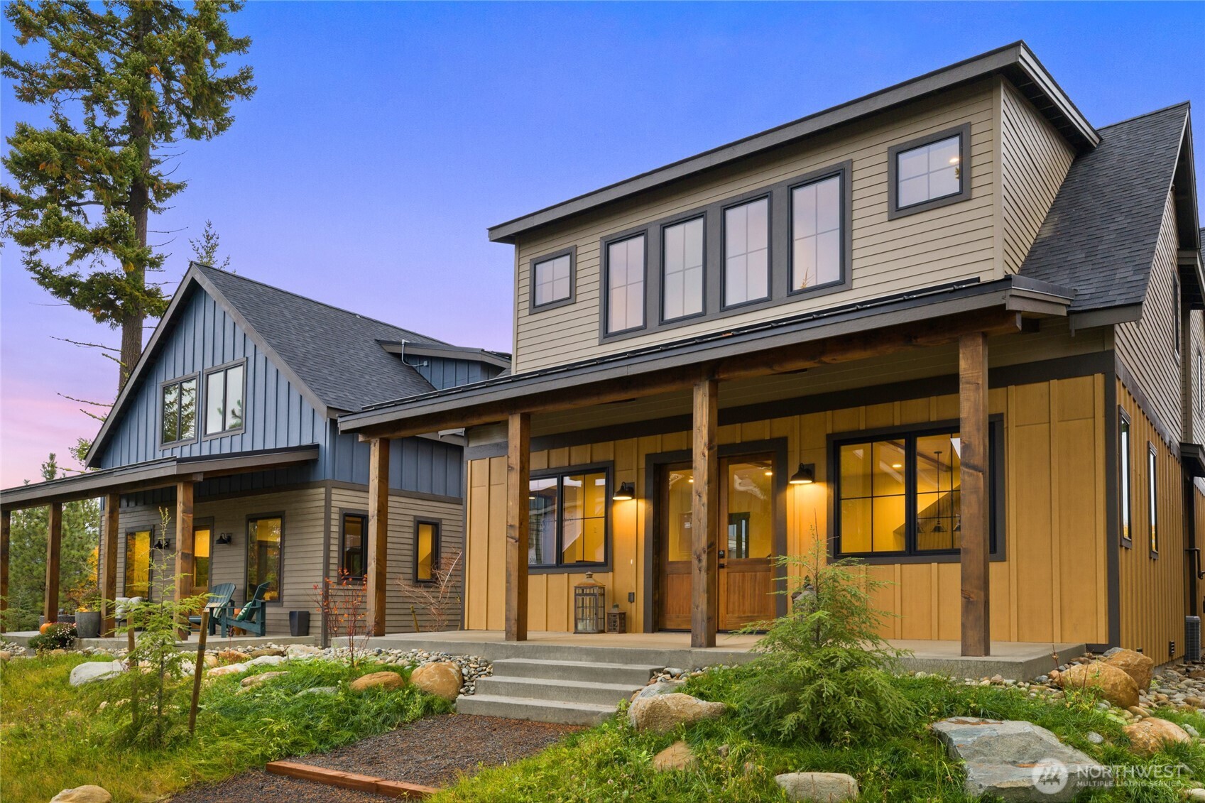 21 Riverbend Loop Cle Elum, WA 98922 - Photo 17 of 21 a front view of a house with garden