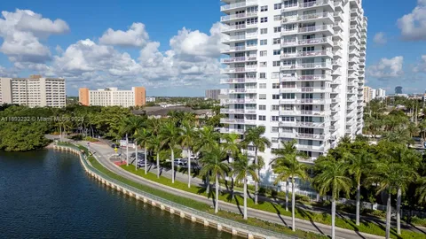 $385,000 | 2801 Northeast 183rd Street, Unit 116W, Aventura, FL 33160
