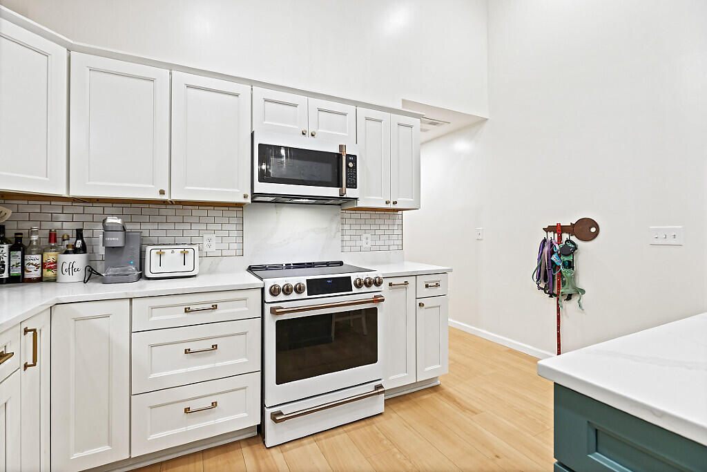49 Lindsay Way Sidney, ME 04330 - Photo 19 of 62 1000014816