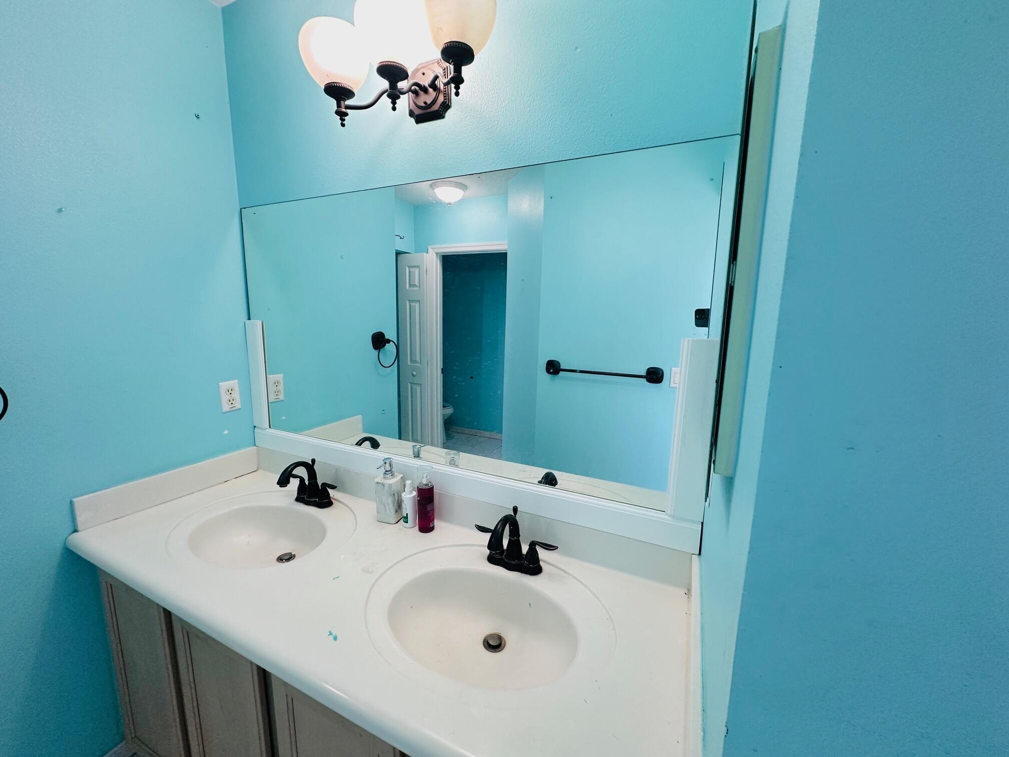 8023 Big Pine Way Riviera Beach, FL 33407 - Photo 65 of 72 IMG_9623