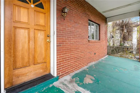 $69,000 | 545 Stokes Avenue, Braddock, PA 15104