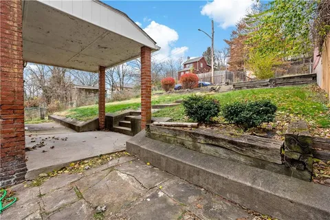 $69,000 | 545 Stokes Avenue, Braddock, PA 15104