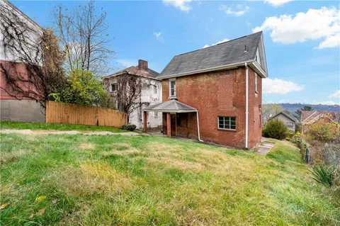 $69,000 | 545 Stokes Avenue, Braddock, PA 15104