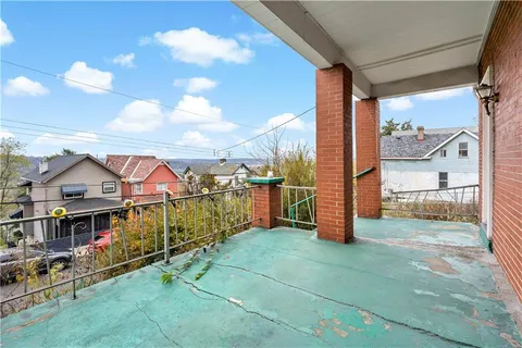 $69,000 | 545 Stokes Avenue, Braddock, PA 15104
