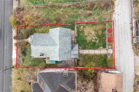 $69,000 | 545 Stokes Avenue, Braddock, PA 15104