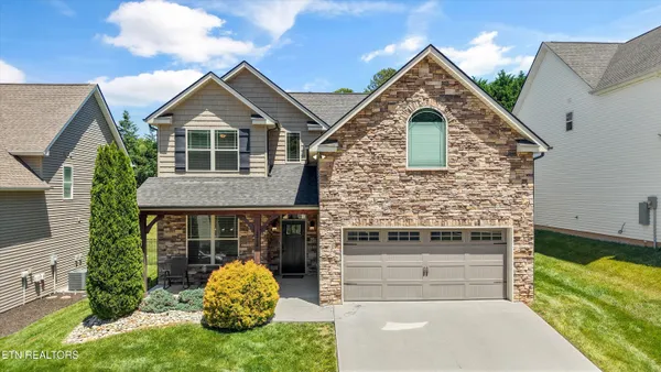 $590,000 | 1218 Peake Lane, Knoxville, TN 37922
