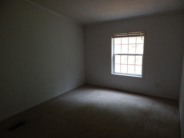 2550 Kidwell Ridge Road Morristown, TN 37814 - Photo 14 of 15 014