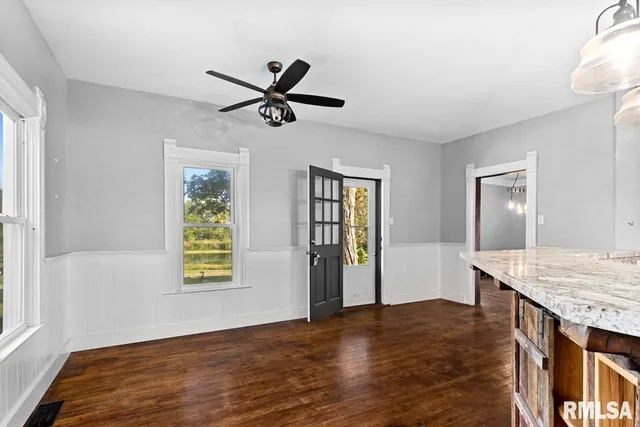 $365,000 | 13309 Highway 90, Princeville, IL 61559